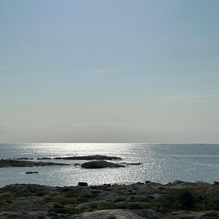 Mycket Trevlig Stuga Pa Braennoe Med Havsutsikt Branno Eksteriør billede